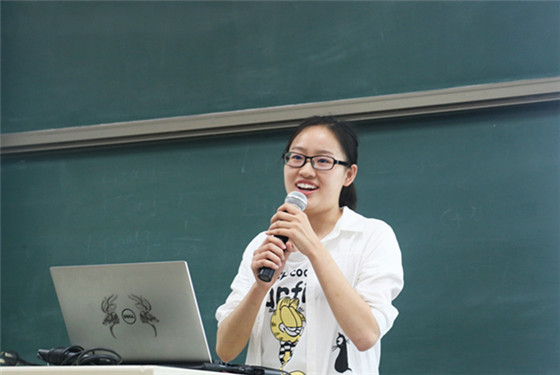 201709273044am永利集团2017年走好大学第一步系列活动第一场公开宣讲课圆满举行 (6)_副本.jpg